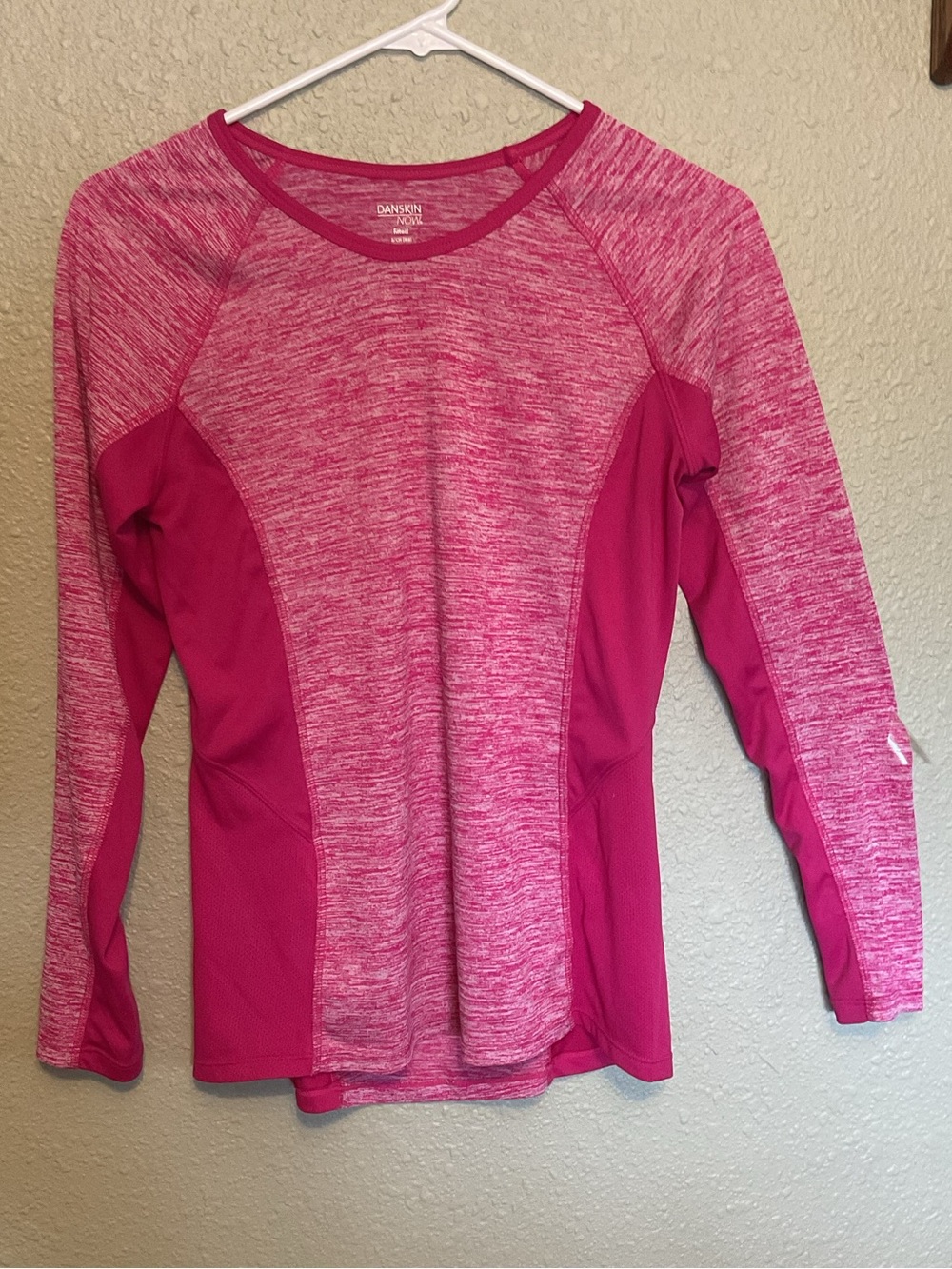 Danskin Now Fitted S LongSleeve ActivewearTop
